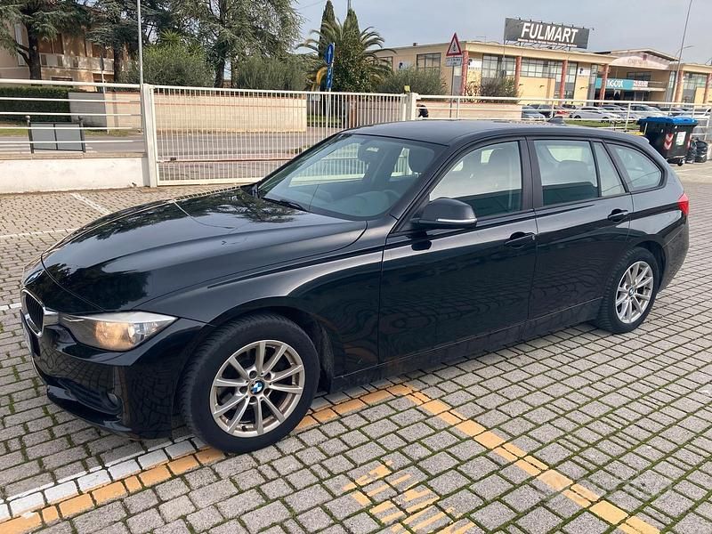 Usata BMW 318 2014 Station wagon