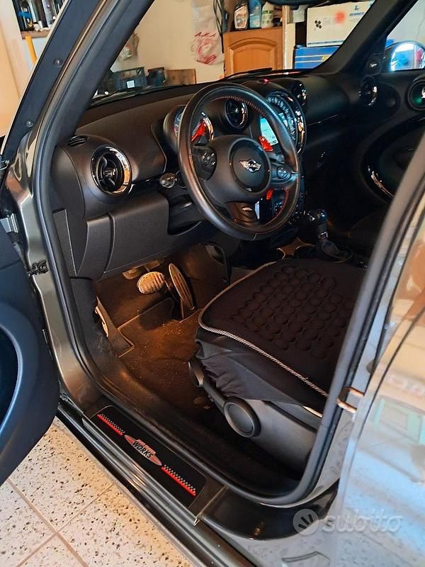 Usata Mini John Cooper Works 218 CV (160 kW) 2014 Marrone Utilitaria