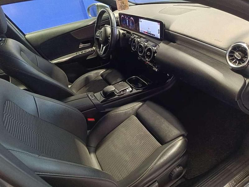 Usata Mercedes A180 Business 116 CV (85 kW) 2019 Berlina