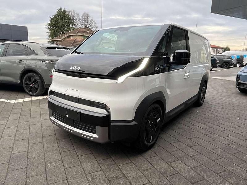 Nuova Kia PV5 88 kW (120 CV) 2026 Clear white Monovolume