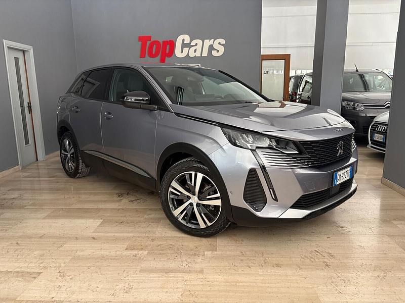 Usata Peugeot 3008 Allure 130 CV (95 kW) 2023 Grigio Berlina