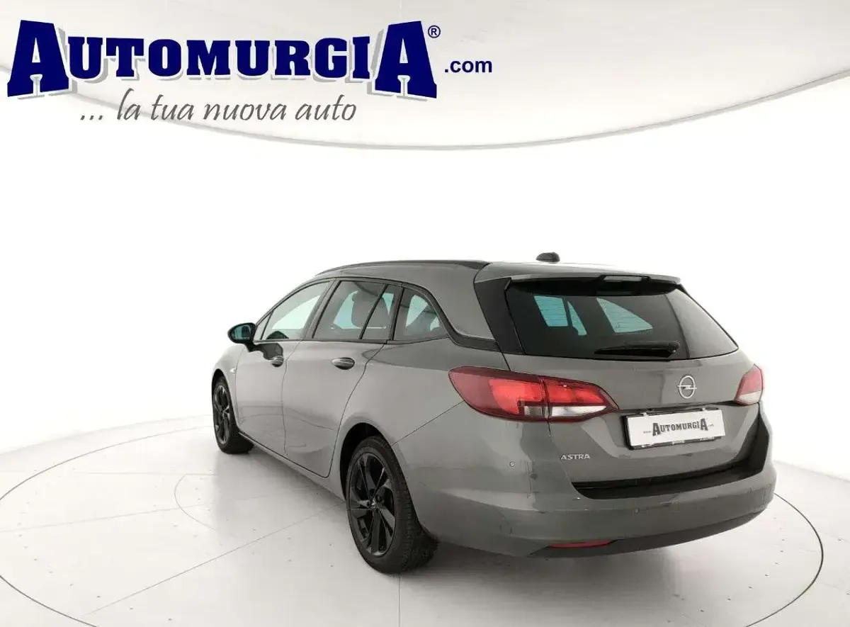 Usata Opel Astra GS Line 105 CV (77 kW) 2020 Grigio Station wagon