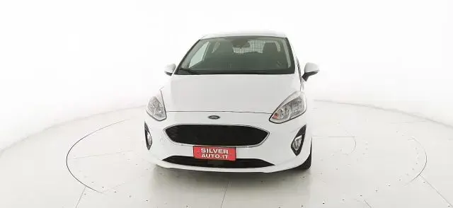 Usata Ford Fiesta Business Edition 86 CV (63 kW) 2020 Bianco pastello Utilitaria