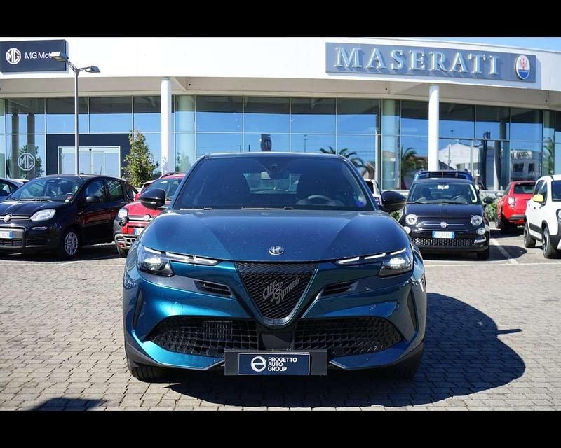 Usata Alfa Romeo Junior 145 CV (106 kW) 2025 Blu SUV
