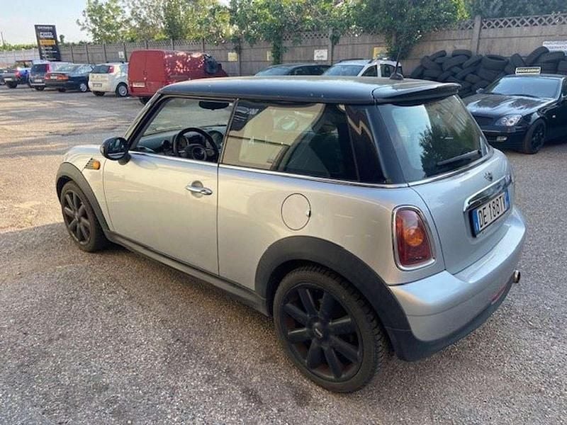 Usata Mini Cooper Salt 120 CV (88 kW) 2007 Argento Utilitaria