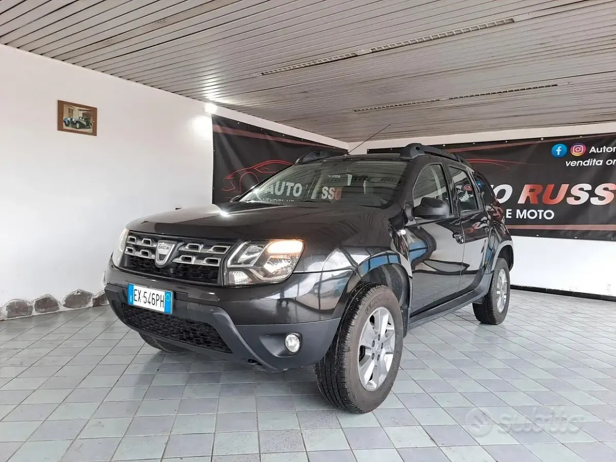 Usata Dacia Duster 114 CV (83 kW) 2015 Nero SUV
