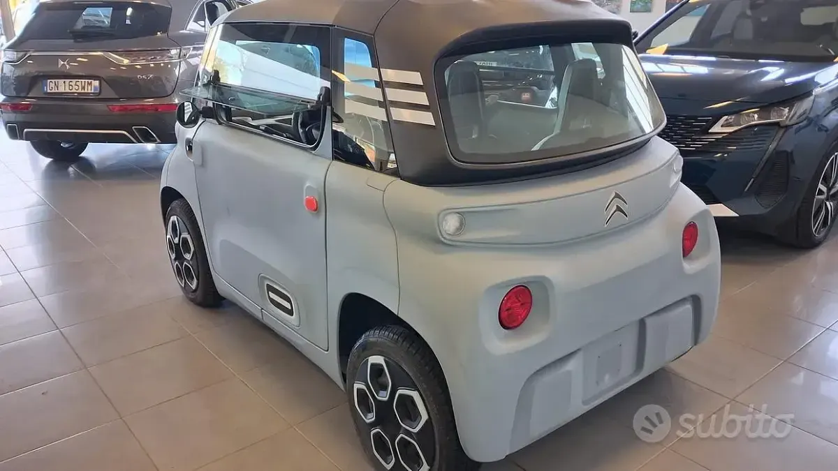 Usata Citroën AMI 2021 Grigio Berlina