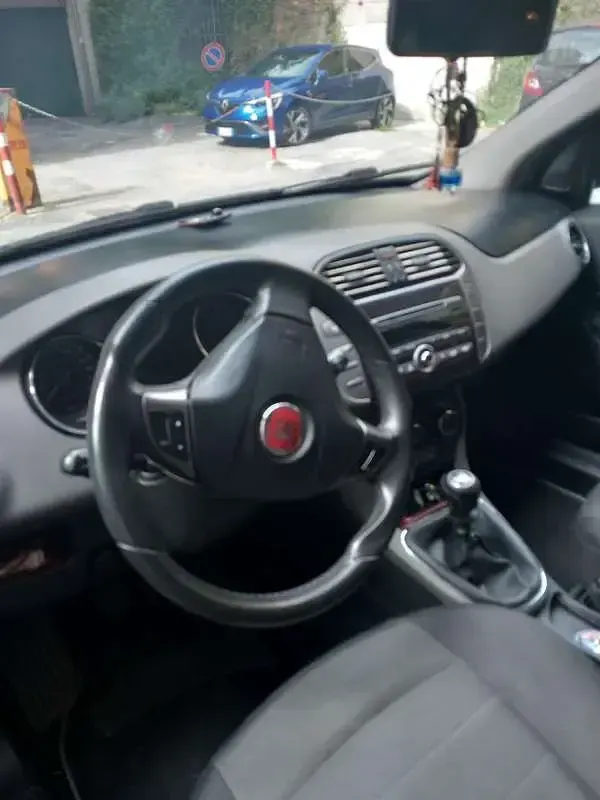 Usata Fiat Bravo Dynamic 120 CV (88 kW) 2011 Nero Utilitaria