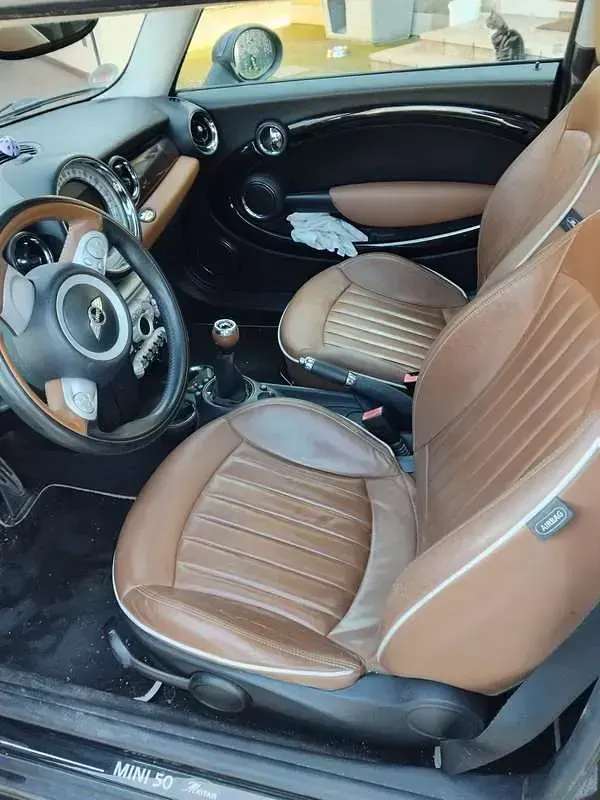 Usata Mini Cooper S 174 CV (127 kW) 2010 Marrone Utilitaria