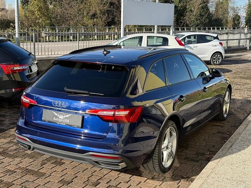 Usata Audi A4 163 CV (119 kW) 2021 Blu Station wagon