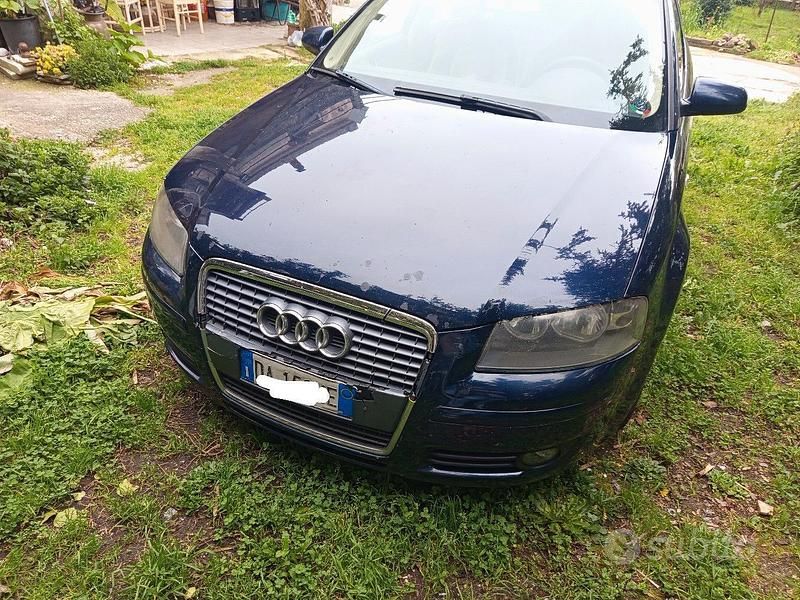 Usata Audi A3 140 CV (102 kW) 2006 Blu Utilitaria