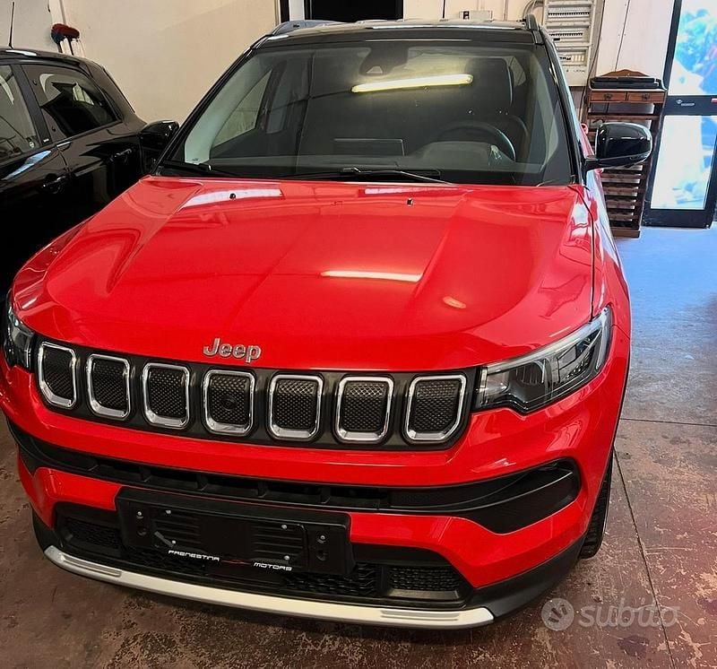 Usata Jeep Compass Limited 131 CV (96 kW) 2022 Rosso SUV