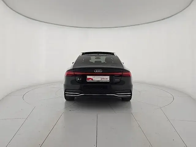 Usata Audi A7 Sportback Advanced Plus 204 CV (150 kW) 2024 Nero brillante Utilitaria