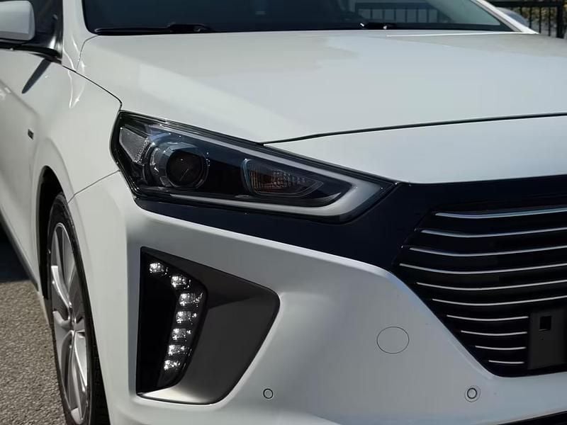 Usata Hyundai Ioniq 104 CV (76 kW) 2017 Bianco Utilitaria