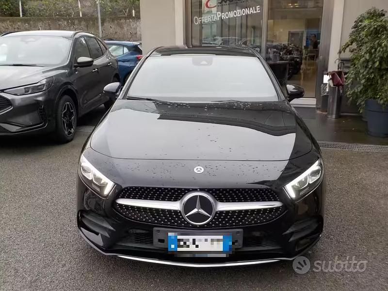 Usata Mercedes A200 Premium 150 CV (110 kW) 2020 Nero Berlina