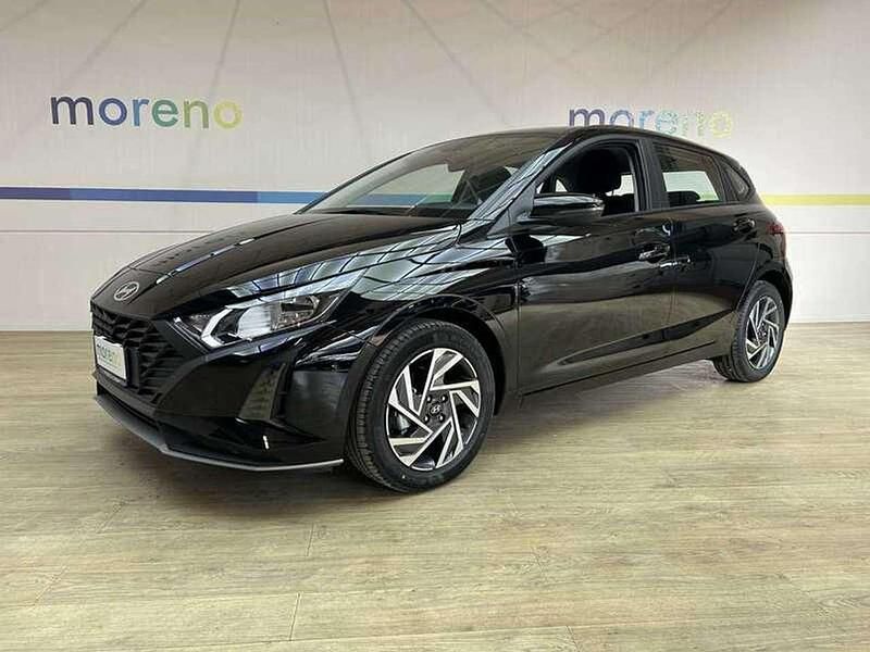 Nero Nuova 2025 Hyundai i20 Monovolume | 16.590 € (Buon prezzo) - Immagine 1/4