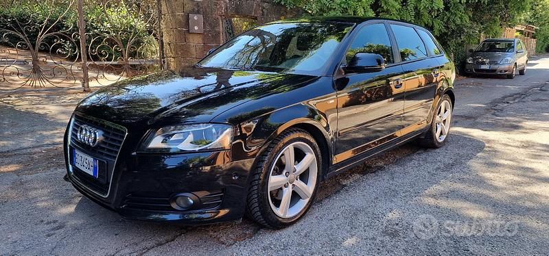 Usata 2011 Audi A3 S-Line Tre volumi | 7500 € (Buon prezzo) - Immagine 1/4