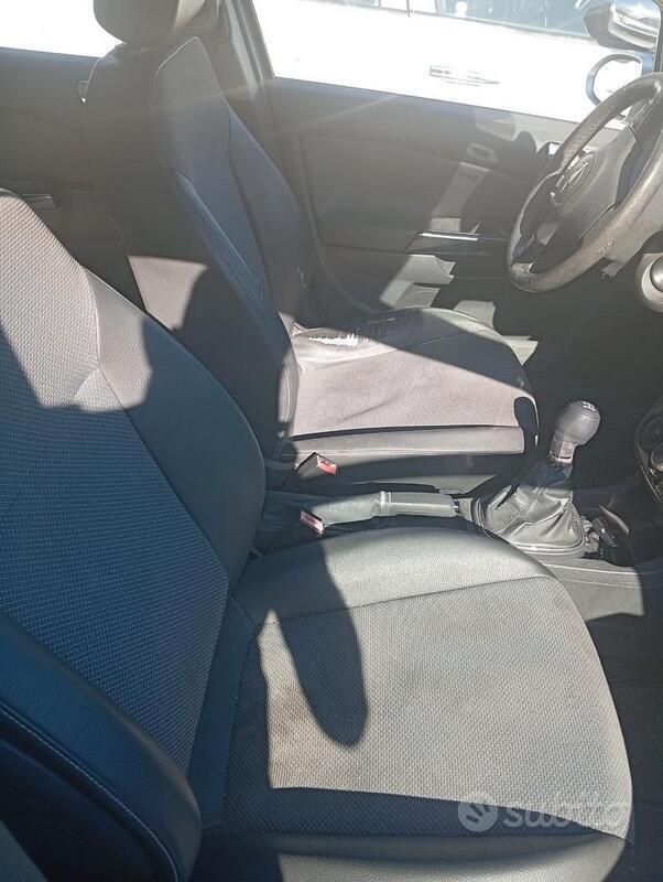 Usata Opel Corsa 69 CV (50 kW) 2007 Grigio Berlina