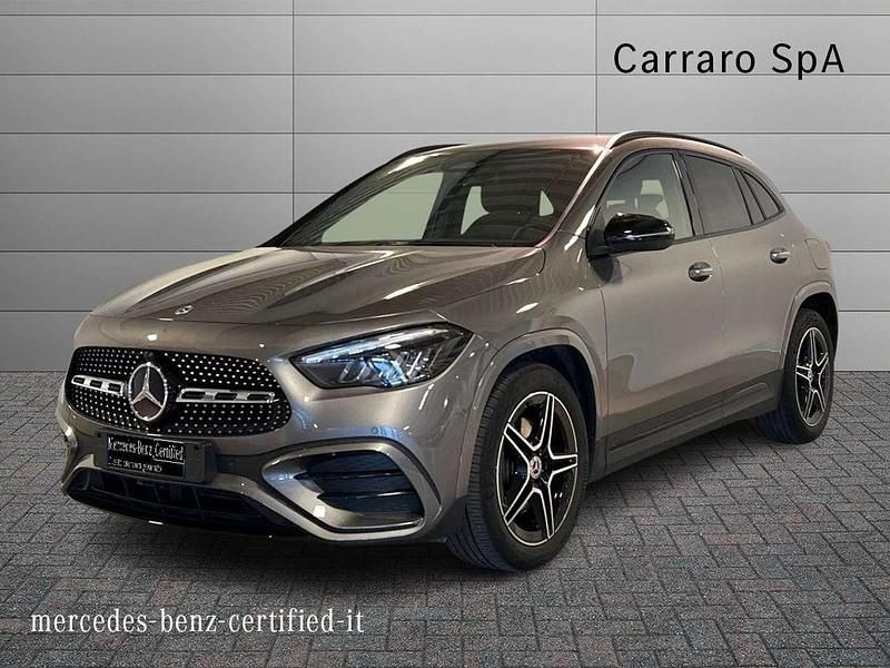 Usata Mercedes GLA180 Advanced Plus 116 CV (85 kW) 2024 Grigio montagna SUV