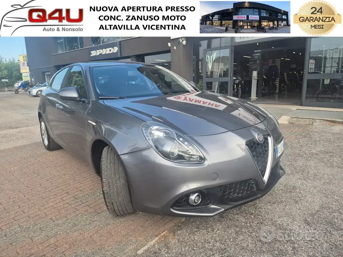 Usata Alfa Romeo Giulietta 120 CV (88 kW) 2017 Grigio Utilitaria