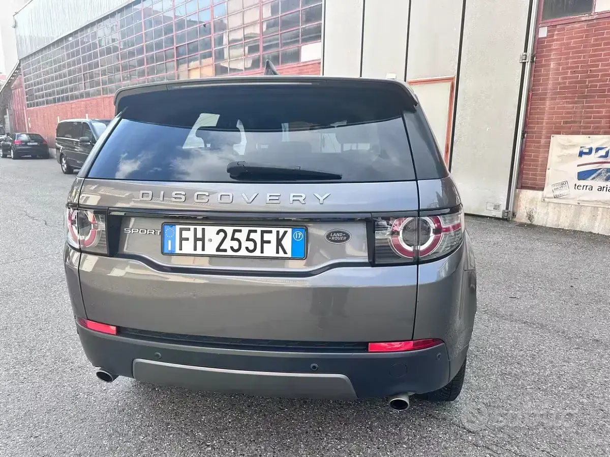 Usata Land Rover Discovery Sport 150 CV (110 kW) 2017 Grigio SUV