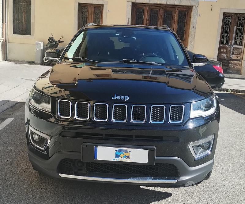 Usata Jeep Compass Limited 140 CV (102 kW) 2018 Nero SUV