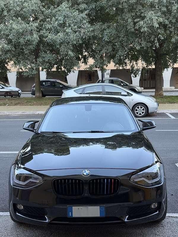 Usata 2013 BMW 114 Sport Line Due volumi | 12.000 € - Immagine 1/4