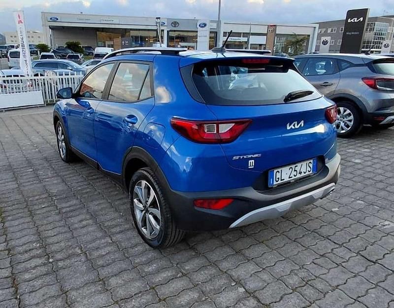 Usata Kia Stonic Urban 84 CV (61 kW) 2022 Blu/azzurro SUV