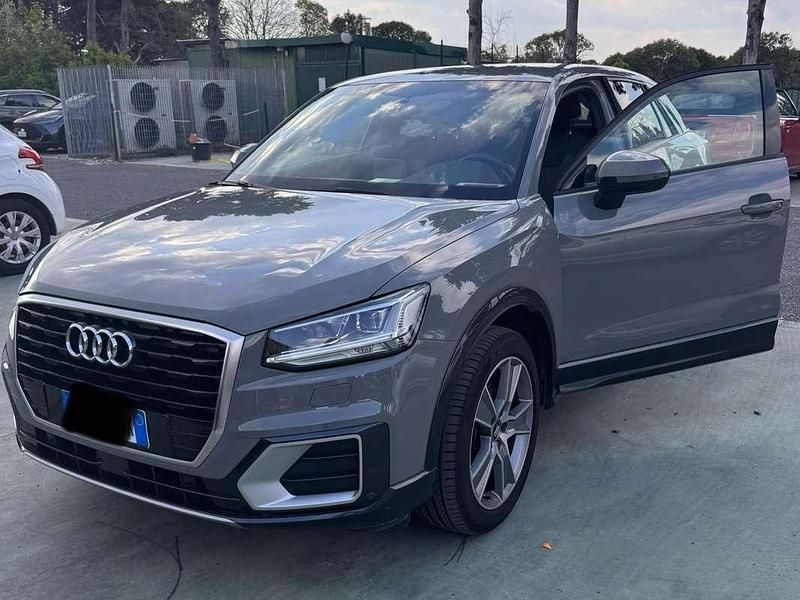 Usata Audi Q2 Admired 150 CV (110 kW) 2019 Grigio SUV
