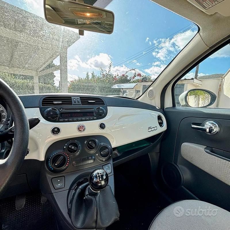 Usata Fiat 500 Lounge 69 CV (50 kW) 2007 Bianco Utilitaria