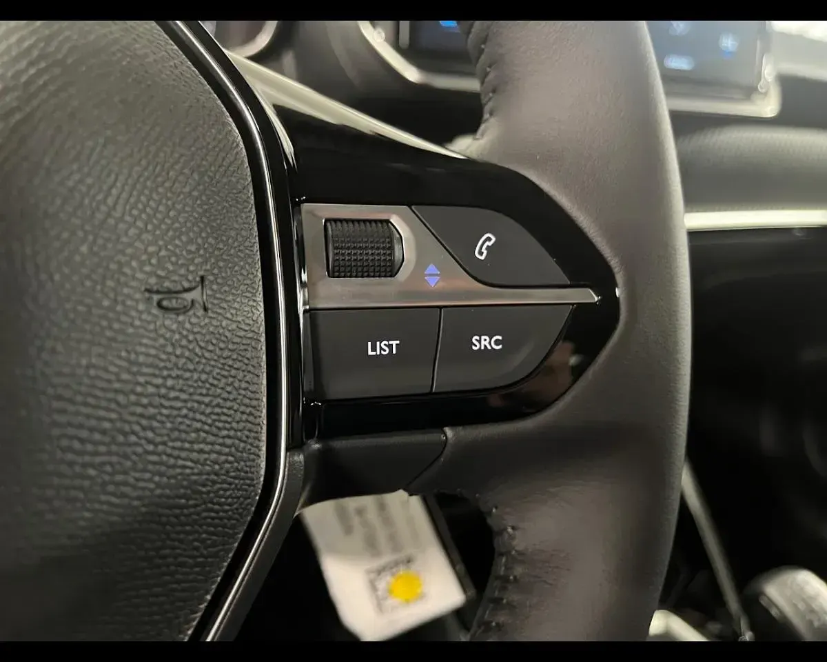 Nuova Peugeot 208 Style 100 CV (73 kW) 2026 Nero Utilitaria