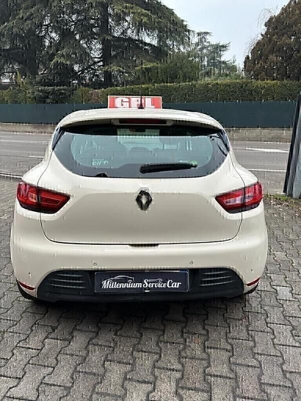 Usata Renault Clio IV 90 CV (66 kW) 2017 Nero Berlina