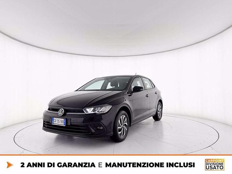 Nero Usata 2022 VW Polo Comfortline Tre volumi | 16.120 € (Buon prezzo) - Immagine 1/3