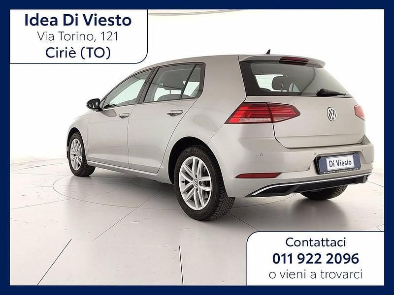 Używany VW Golf VII Comfortline 116 KM (85 kW) 2018 Srebrny Sedan/Limuzyna