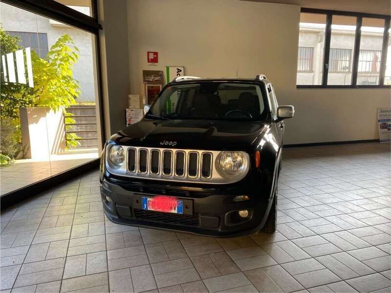 Usata Jeep Renegade Limited 120 CV (88 kW) 2018 Nero pastello SUV