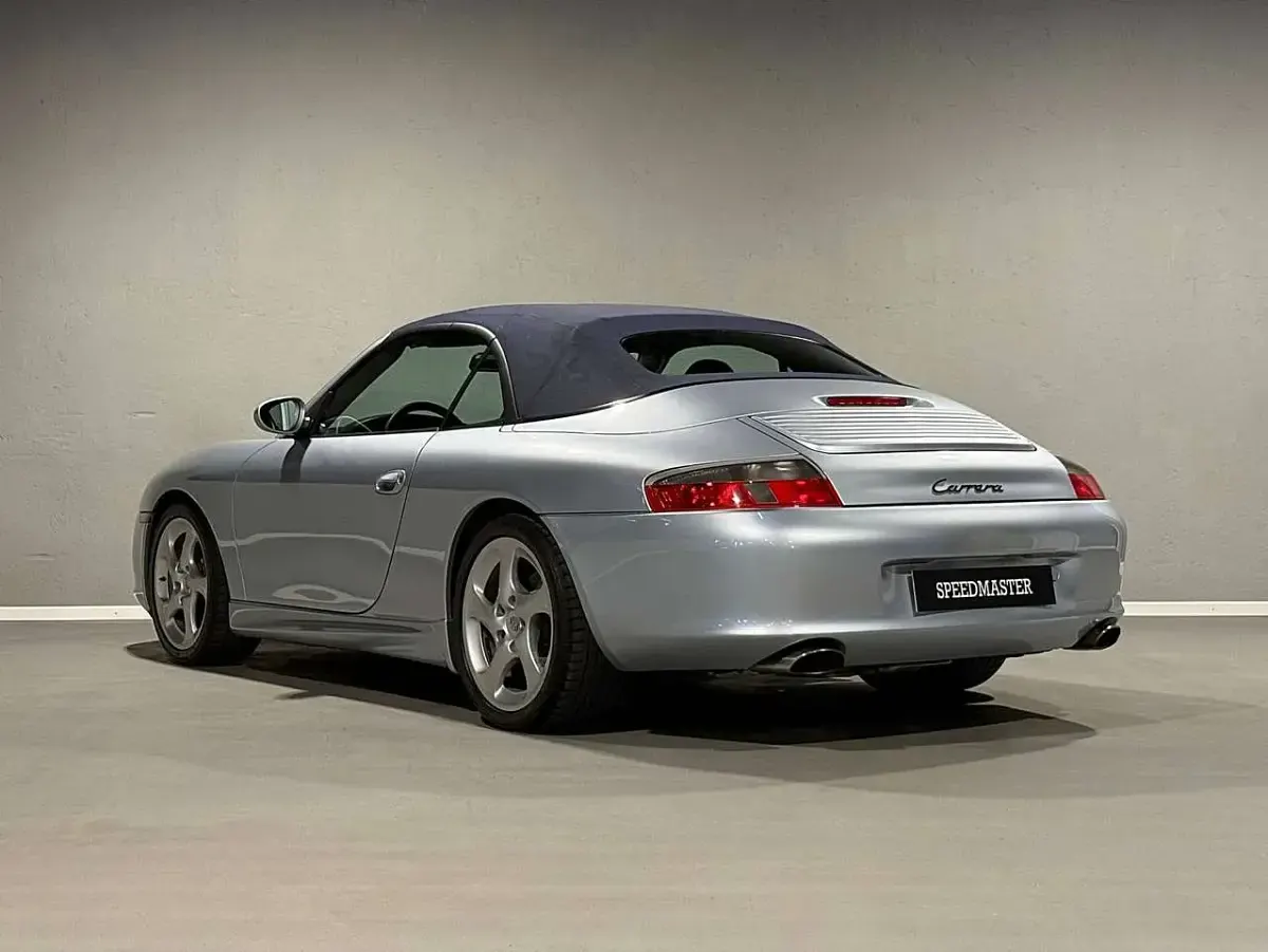 Usata Porsche 911 Carrera Cabriolet 320 CV (235 kW) 2003 Polarsilver met. Cabrio