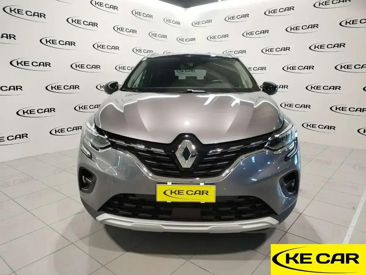 Usata Renault Captur Techno 91 CV (66 kW) 2023 Grigio SUV