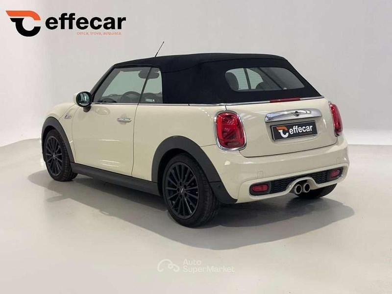 Usata Mini Cooper Cabriolet 192 CV (141 kW) 2020 Beige Cabrio