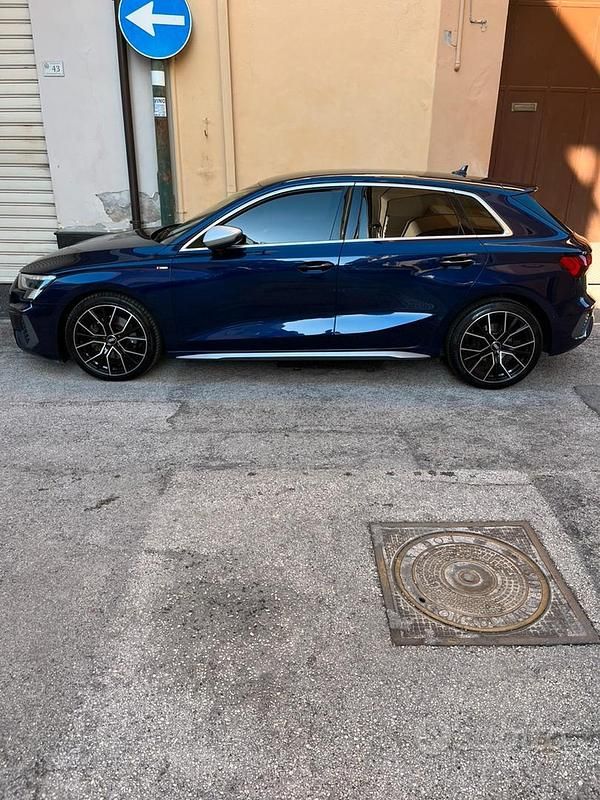 Usata Audi A3 S-Line 150 CV (110 kW) 2020 Blu Berlina