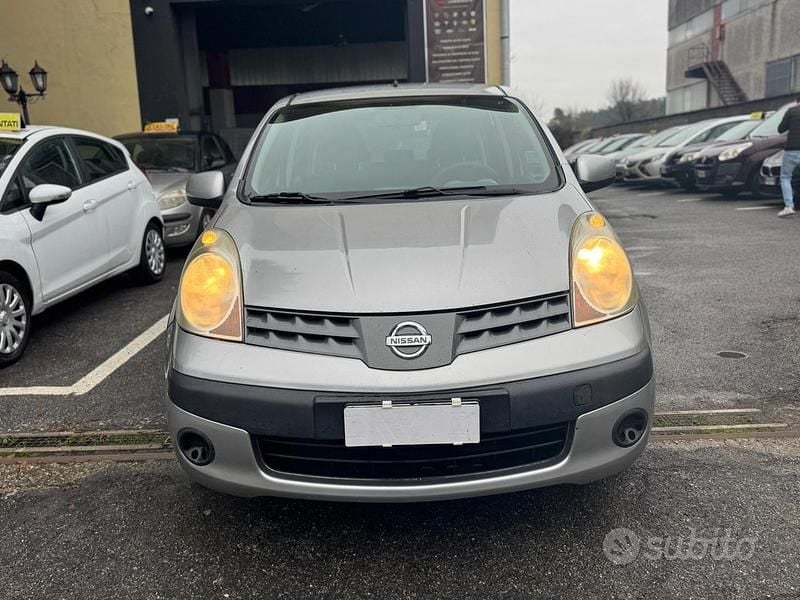 Usata Nissan Note Acenta 88 CV (64 kW) 2007 Grigio Utilitaria
