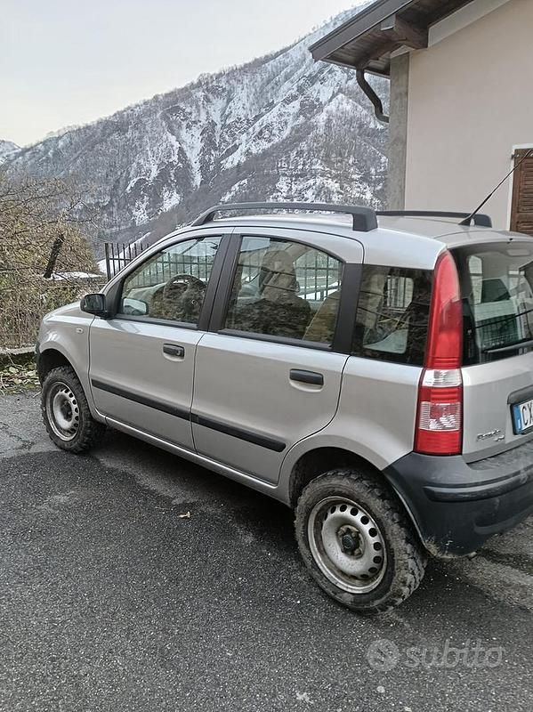 Usata Fiat Panda 4x4 2004 Grigio Utilitaria
