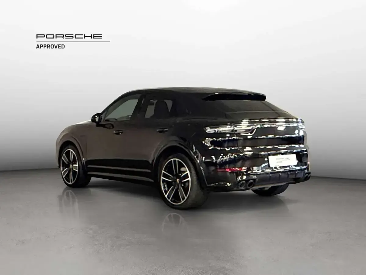 Usata Porsche Cayenne 462 CV (339 kW) 2022 Nero cromite SUV