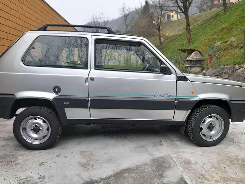 Usata Fiat Panda 4x4 Club 54 CV (39 kW) 1997 Argento Utilitaria