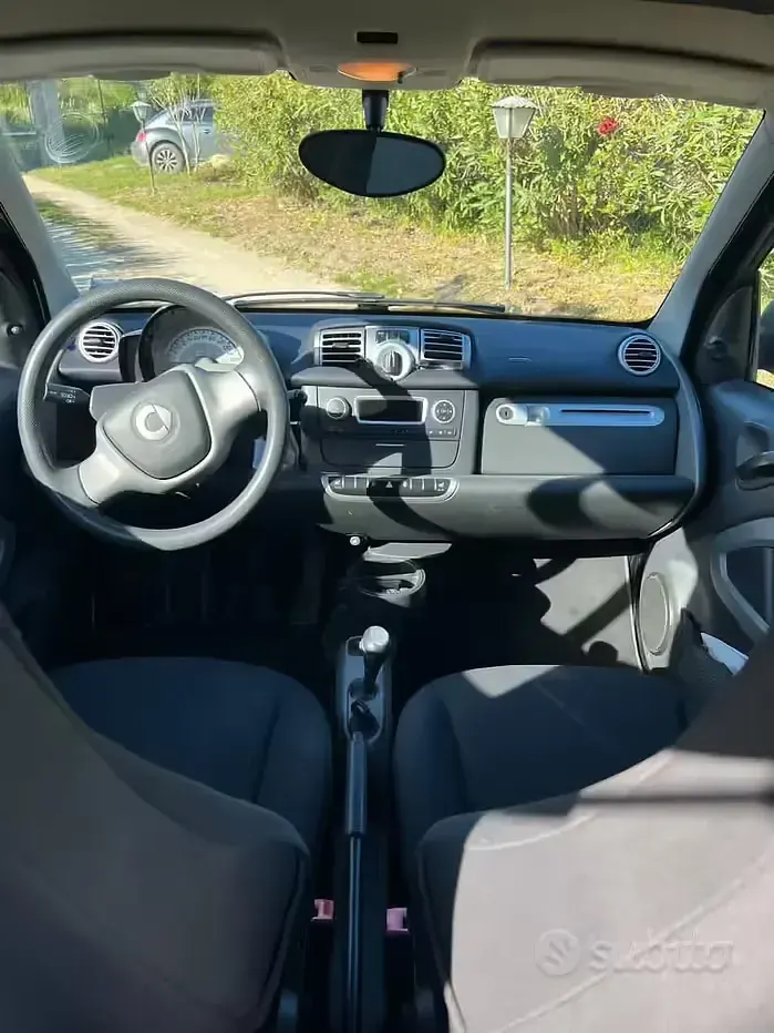 Usata Smart ForTwo Coupé 71 CV (52 kW) 2011 Nero Coupé