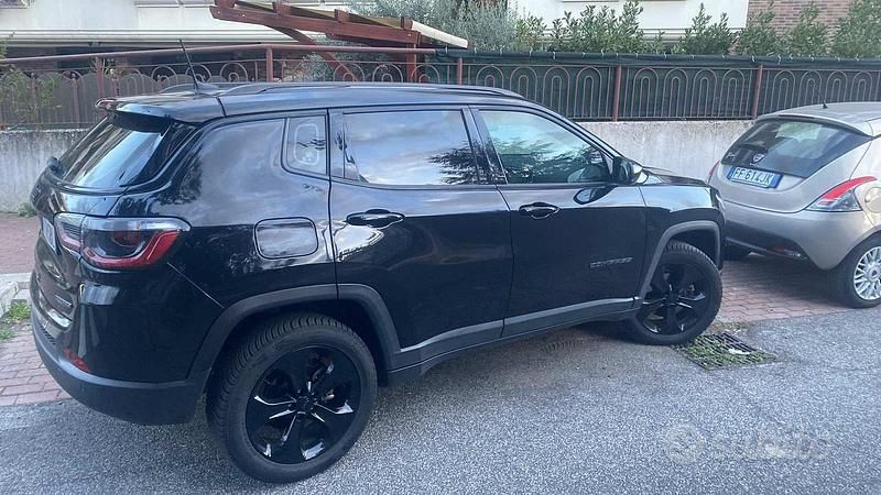 Usata Jeep Compass Night Eagle 140 CV (102 kW) 2018 Nero SUV