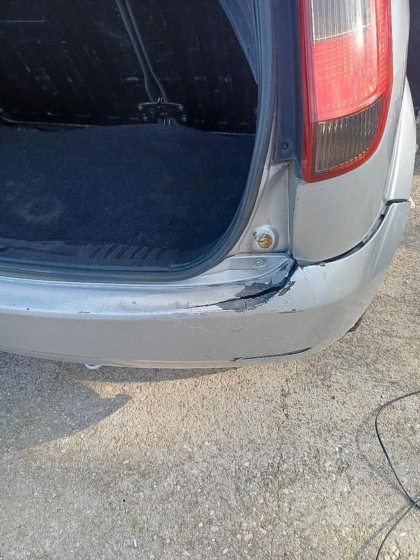 Usata Ford Fiesta 2004 Utilitaria