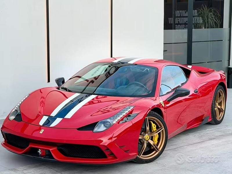 Usata Ferrari 458 605 CV (444 kW) 2014 Rosso Coupé