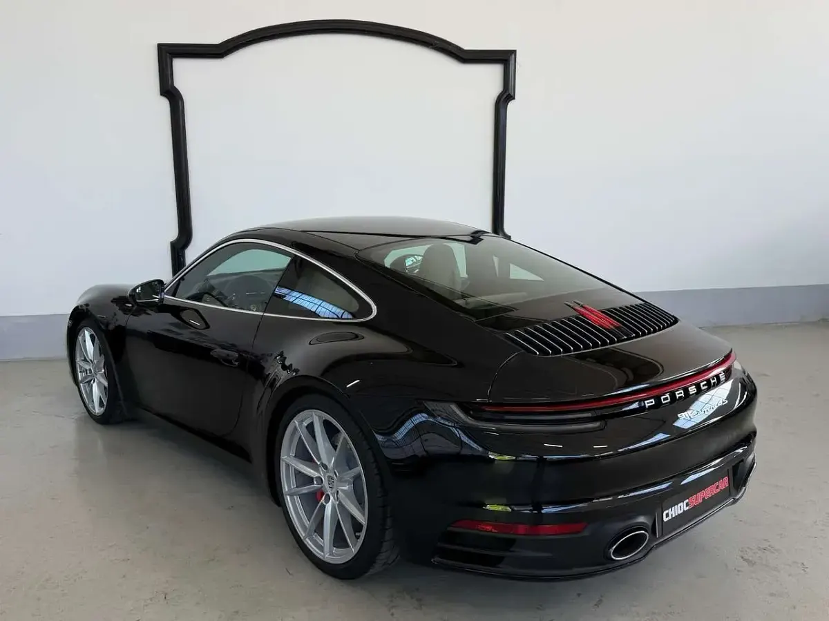 Usata Porsche 992 450 CV (330 kW) 2020 Nero Coupé