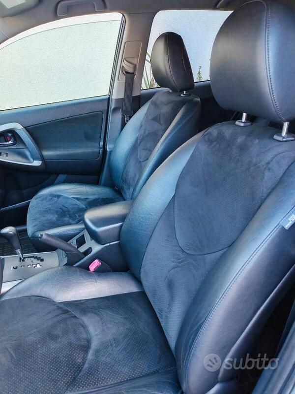 Usata Toyota RAV4 2012 Nero SUV