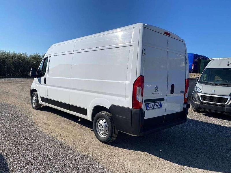 Usata Peugeot Boxer S 140 CV (102 kW) 2023 Bianco Furgone